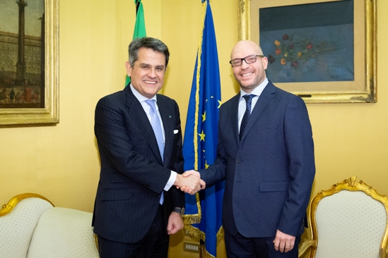 Il Presidente della Camera dei deputati, Lorenzo Fontana, ha ricevuto a Palazzo Montecitorio, l’Ambasciatore di Spagna in Italia, Miguel Ángel Fernández-Palacios Martinez